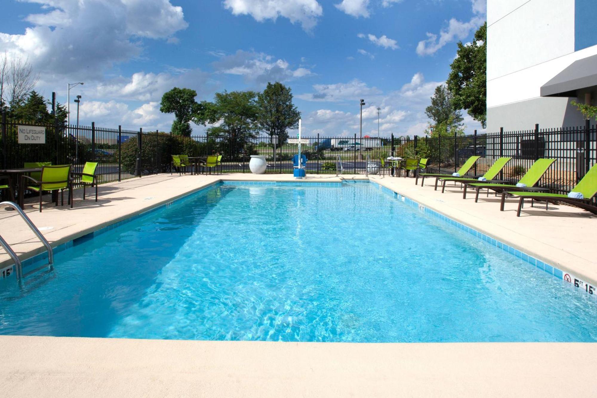 Springhill Suites Cincinnati North Forest Park Springdale Extérieur photo